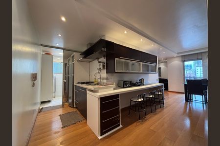 Apartamento para alugar com 58m², 2 quartos e 1 vaga Apartamento para alugar com 58m², 2 quartos e 1 vagaSala/Cozinha