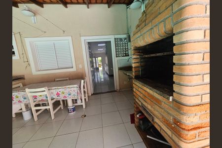 Casa à venda com 480m², 4 quartos e 8 vagasChurrasqueira