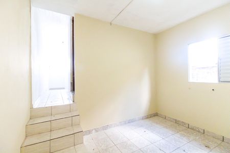 Casa para alugar com 120m², 2 quartos e 1 vaga Casa para alugar com 120m², 2 quartos e 1 vagaQuarto 1