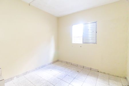 Casa para alugar com 120m², 2 quartos e 1 vaga Casa para alugar com 120m², 2 quartos e 1 vagaQuarto 1
