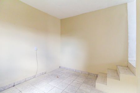 Casa para alugar com 120m², 2 quartos e 1 vaga Casa para alugar com 120m², 2 quartos e 1 vagaQuarto 1