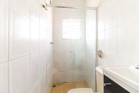Casa para alugar com 120m², 2 quartos e 1 vaga Casa para alugar com 120m², 2 quartos e 1 vagaBanheiro 2