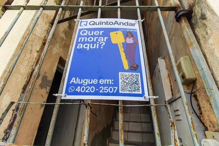 Casa para alugar com 120m², 2 quartos e 1 vaga Casa para alugar com 120m², 2 quartos e 1 vagaPlaca