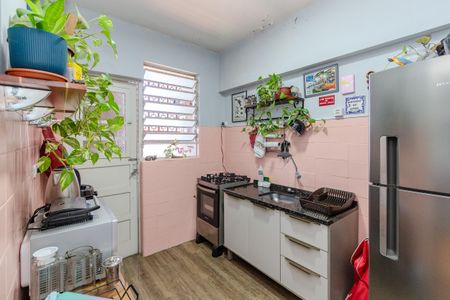Apartamento à venda com 56m², 1 quarto e sem vaga Apartamento à venda com 56m², 1 quarto e sem vagaCozinha e Área de Serviço