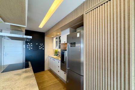 Apartamento à venda com 95m², 2 quartos e 2 vagasCozinha 