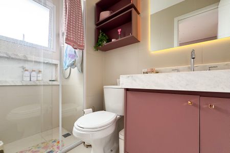 Apartamento à venda com 95m², 2 quartos e 2 vagasBanheiro da Suíte 1