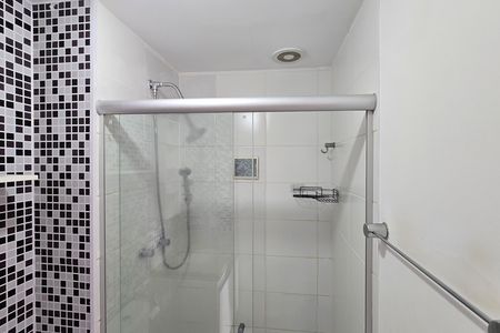 Apartamento para alugar com 42m², 1 quarto e 1 vaga Apartamento para alugar com 42m², 1 quarto e 1 vagaBanheiro da Suíte