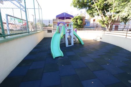 Apartamento para alugar com 59m², 3 quartos e 1 vagaÁrea comum - Playground