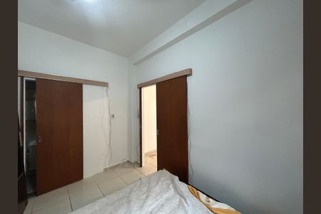 Casa à venda com 150m², 3 quartos e 1 vagaSuíte Casa 2