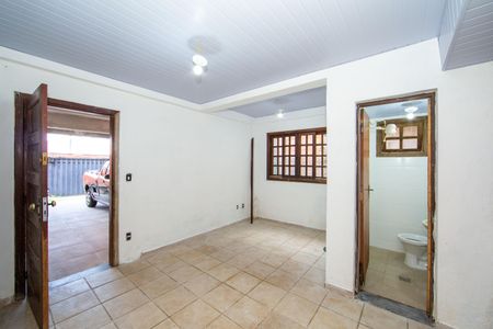 Casa à venda com 272m², 4 quartos e 4 vagas Casa à venda com 272m², 4 quartos e 4 vagasÁrea comum