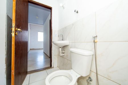 Casa à venda com 272m², 4 quartos e 4 vagas Casa à venda com 272m², 4 quartos e 4 vagasBanheiro da Suíte