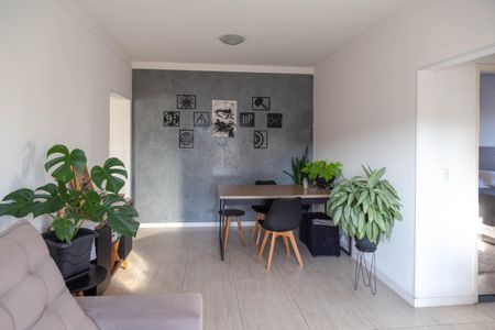 Apartamento à venda com 77m², 2 quartos e 1 vaga Apartamento à venda com 77m², 2 quartos e 1 vagaSala