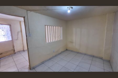 Casa à venda com 54m², 1 quarto e sem vagaQuarto