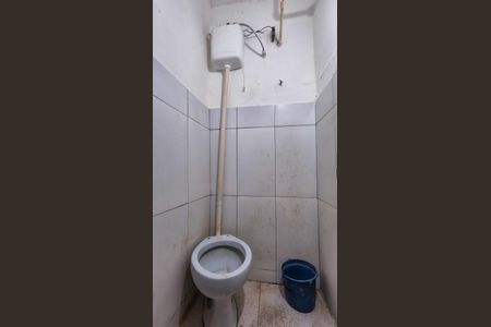 Casa à venda com 54m², 1 quarto e sem vagaBanheiro