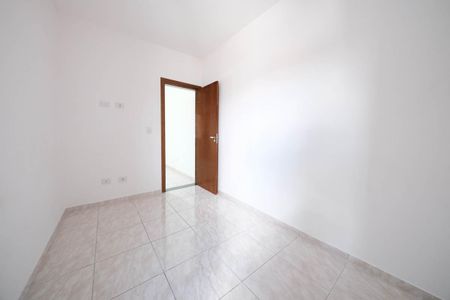 Quarto 2 de apartamento para alugar com 2 quartos, 40m² em Jardim Arize, São Paulo