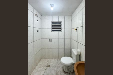 Casa à venda com 86m², 2 quartos e sem vaga Casa à venda com 86m², 2 quartos e sem vagaBanheiro Social