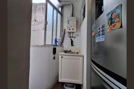 Apartamento à venda com 42m², 2 quartos e sem vaga Apartamento à venda com 42m², 2 quartos e sem vagaCozinha e Área de Serviço