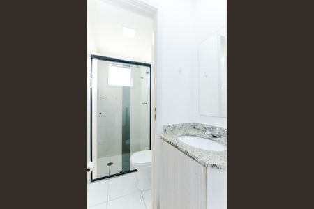 Banheiro de apartamento para alugar com 1 quarto, 30m² em Vila Gopouva, Guarulhos