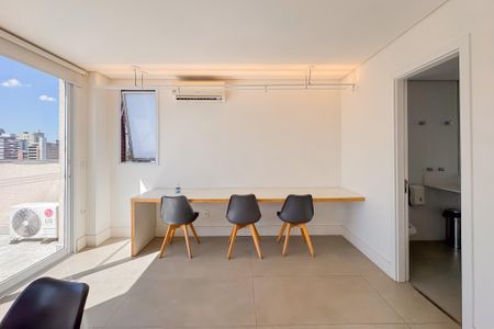 Apartamento para alugar com 35m², 1 quarto e 1 vagaCoworking