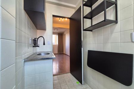 Cozinha  de kitnet/studio para alugar com 1 quarto, 33m² em Botafogo, Campinas
