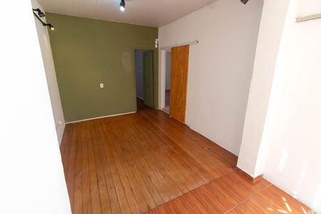 Casa para alugar com 300m², 2 quartos e 3 vagasSala