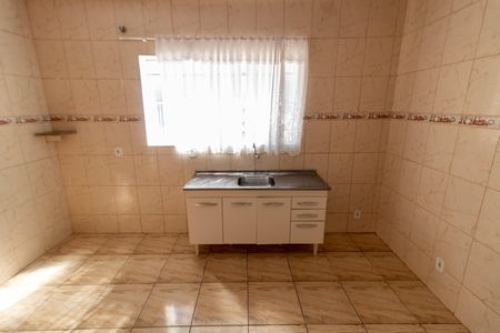 Casa para alugar com 300m², 2 quartos e 3 vagasCozinha