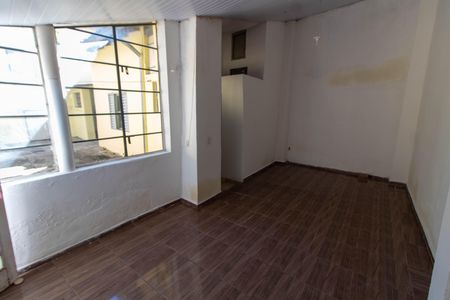 Casa para alugar com 300m², 2 quartos e 3 vagasEdícula 