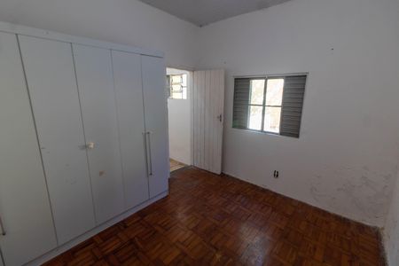 Casa para alugar com 300m², 2 quartos e 3 vagasEdícula 