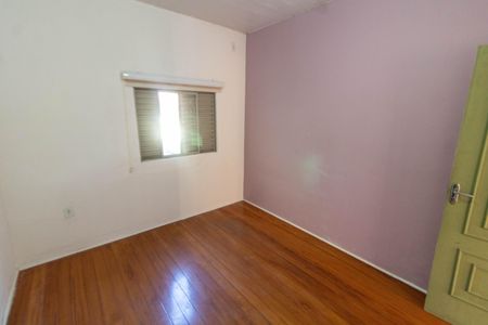 Casa para alugar com 300m², 2 quartos e 3 vagasQuarto