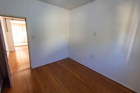 Casa para alugar com 300m², 2 quartos e 3 vagasQuarto