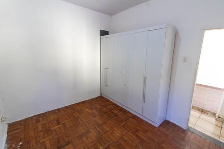 Casa para alugar com 300m², 2 quartos e 3 vagasEdícula 