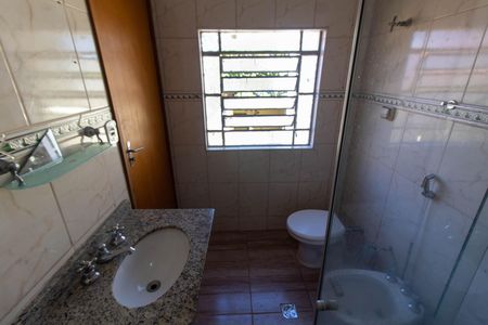 Casa para alugar com 300m², 2 quartos e 3 vagasBanheiro da Suíte