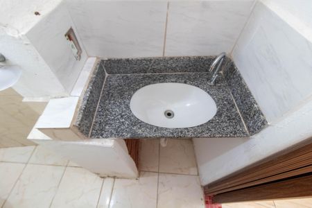 Casa para alugar com 300m², 2 quartos e 3 vagasEdícula 