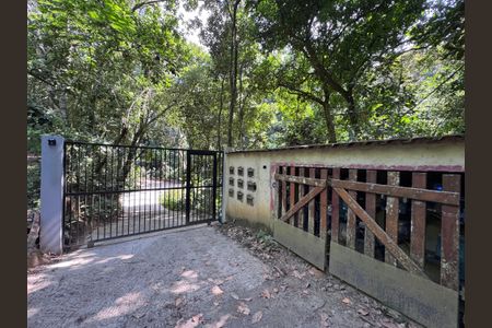 Casa de condomínio à venda com 135m², 2 quartos e 4 vagasFachada