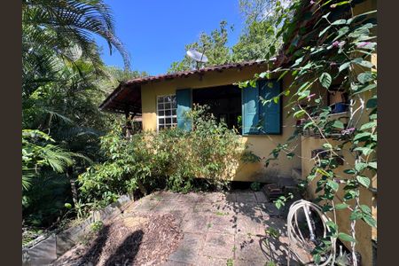 Casa de condomínio à venda com 135m², 2 quartos e 4 vagasÁrea externa