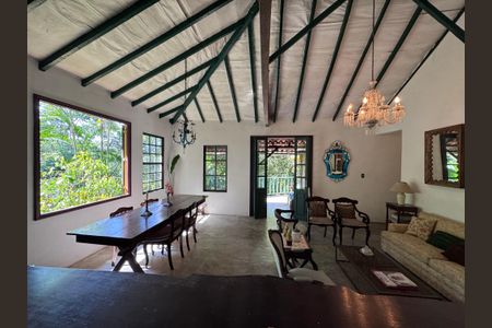 Sala de casa de condomínio à venda com 2 quartos, 135m² em Vargem Grande, Rio de Janeiro