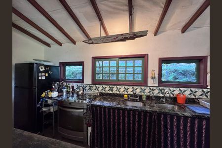 Casa de condomínio à venda com 135m², 2 quartos e 4 vagasCozinha