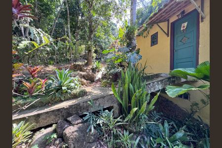 Casa de condomínio à venda com 135m², 2 quartos e 4 vagasÁrea externa