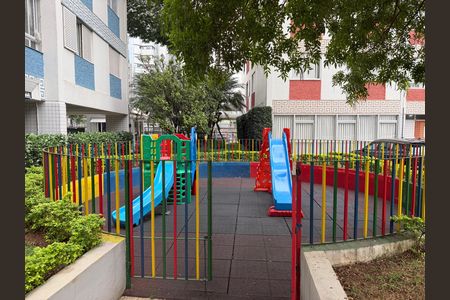 Área comum de apartamento para alugar com 2 quartos, 60m² em Cidade Monções, São Paulo