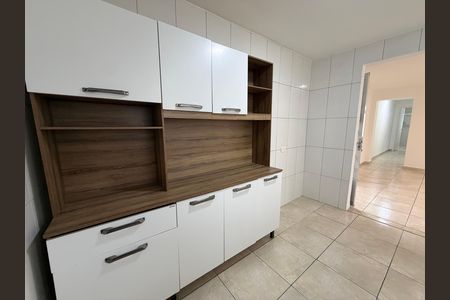 Cozinha de apartamento para alugar com 2 quartos, 60m² em Cidade Monções, São Paulo
