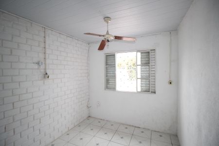 Casa à venda com 52m², 2 quartos e 2 vagasQuarto 1