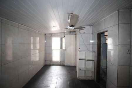 Casa à venda com 52m², 2 quartos e 2 vagasCasa 2 - Quarto