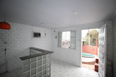 Casa à venda com 52m², 2 quartos e 2 vagasSala/Cozinha