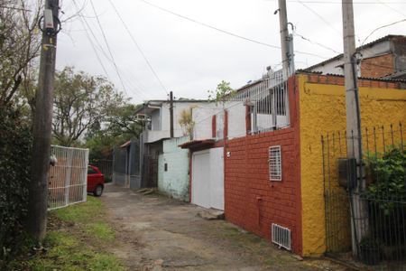 Fachada de casa para alugar com 2 quartos, 52m² em Protásio Alves, Porto Alegre