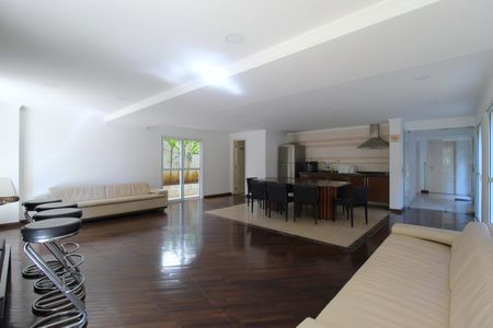 Apartamento à venda com 47m², 1 quarto e 1 vagaÁrea Comum - Salão de Festas