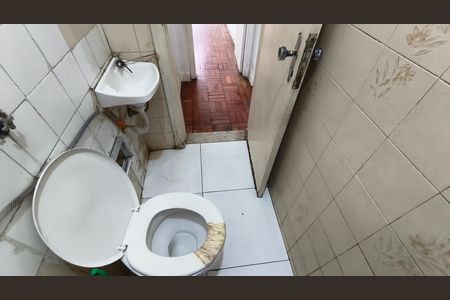 Apartamento à venda com 84m², 3 quartos e sem vaga Apartamento à venda com 84m², 3 quartos e sem vagaBanheiro