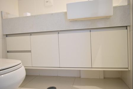 Apartamento para alugar com 88m², 2 quartos e 1 vagaBanheiro social