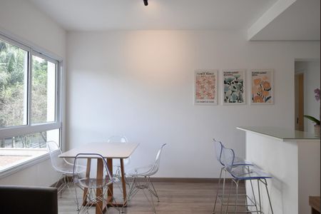 Sala de apartamento para alugar com 2 quartos, 88m² em Paraíso, São Paulo