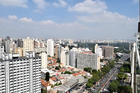 Apartamento para alugar com 88m², 2 quartos e 1 vagaVista da piscina