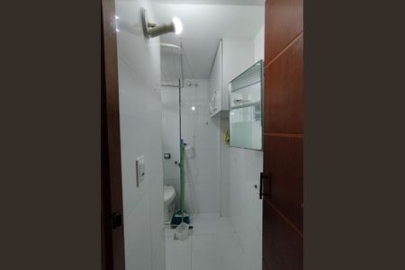 Studio à venda com 28m², 1 quarto e sem vagaBanheiro 